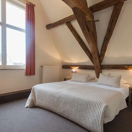 Adornes 3* Bruges