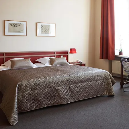 Hotel Adornes