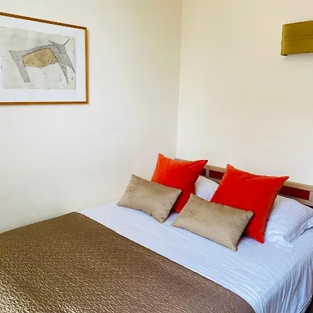 Adornes Hotel 3*